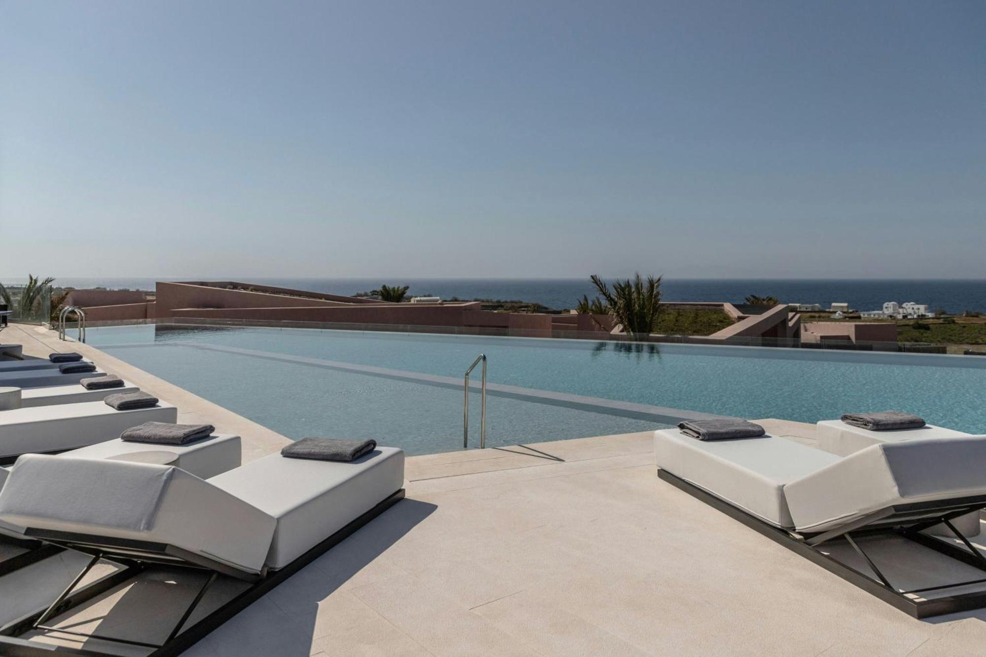 Hotel Domes Novos Santorini, Autograph Collection Oia  Exterior foto