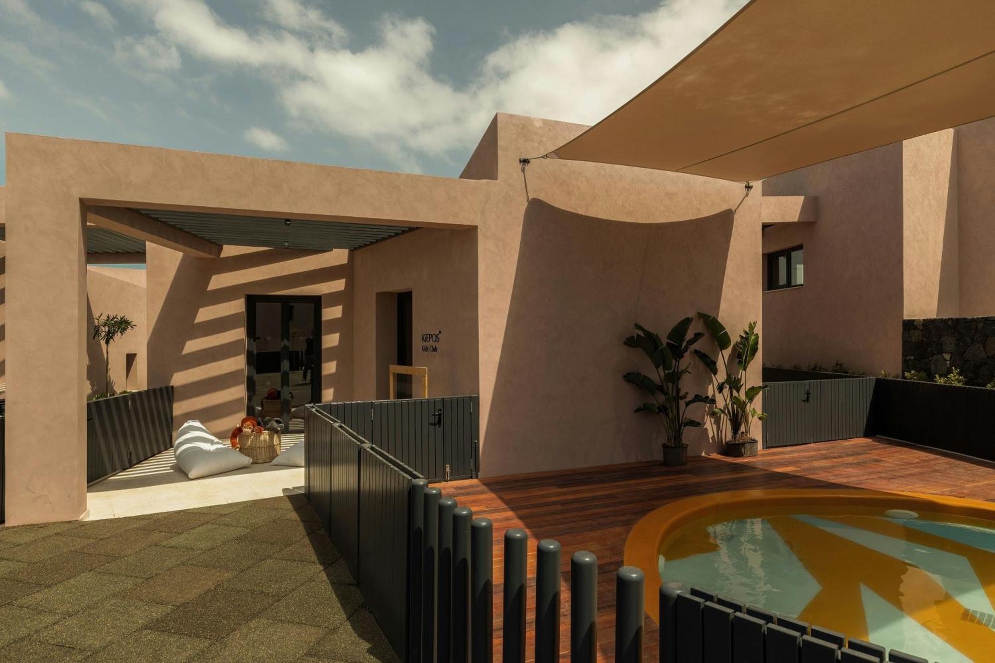 Hotel Domes Novos Santorini, Autograph Collection Oia  Exterior foto